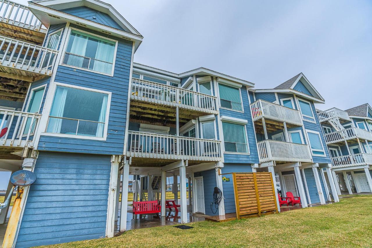 Hot Tub - Ocean Views - Steps To Private Beach - Quiet Location Galveston Exterior photo