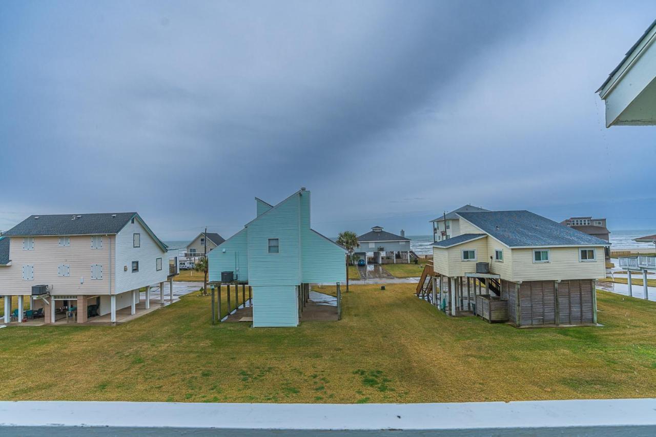 Hot Tub - Ocean Views - Steps To Private Beach - Quiet Location Galveston Exterior photo